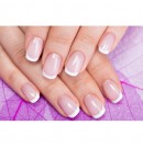Pose de vernis French - Aroma Beauté Lyon 4